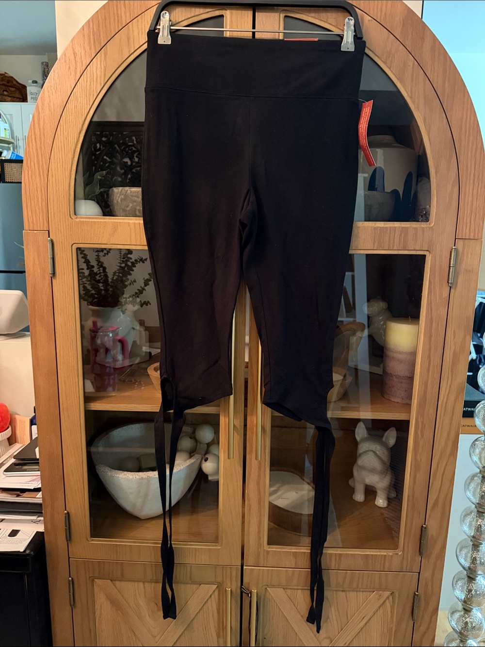 NWT Mossimo Ballerina Style Capri M
